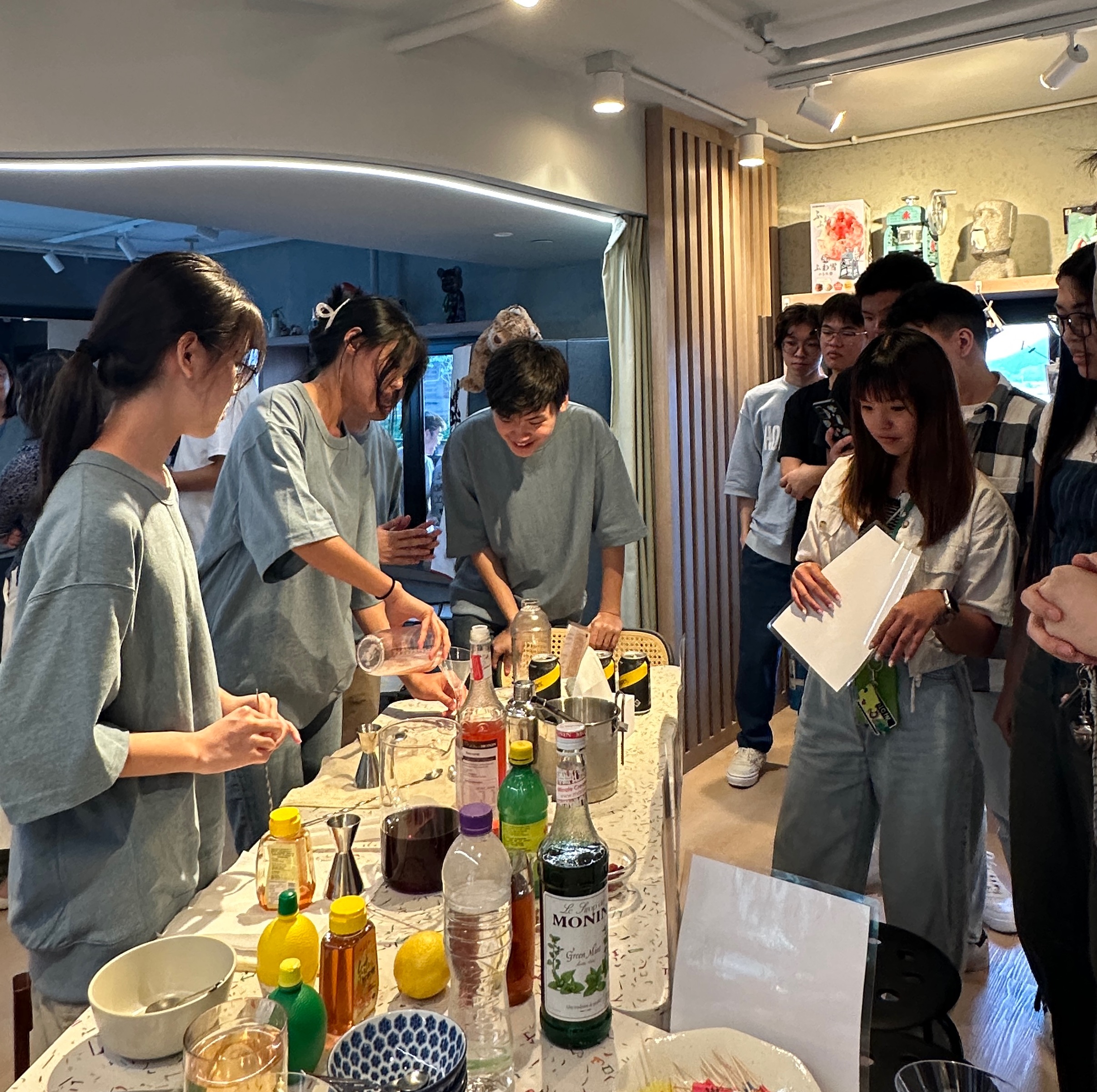 香港基督教女青年會賽馬會西環綜合社會服務處
